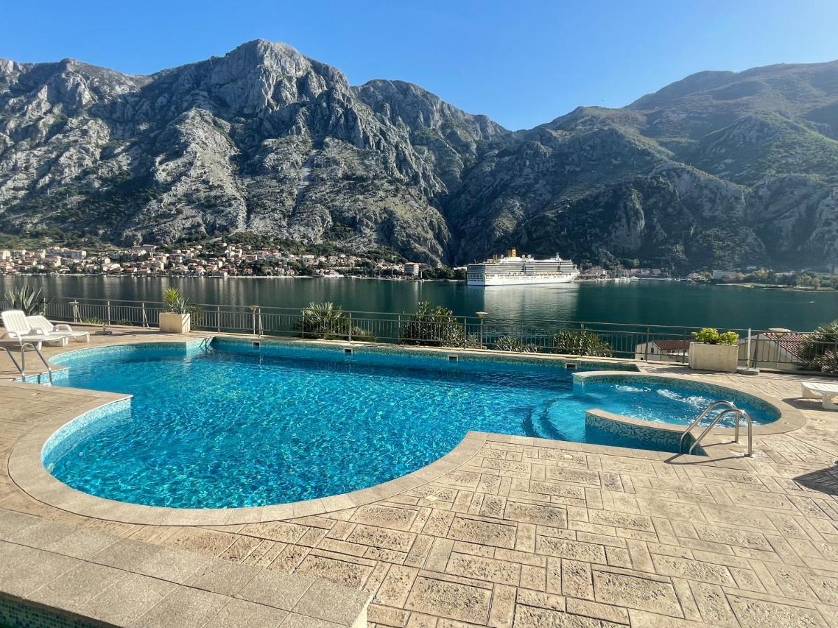 Stunning View To Kotor Bay And Old Town - C2 Vista Apartment Muo ภายนอก รูปภาพ