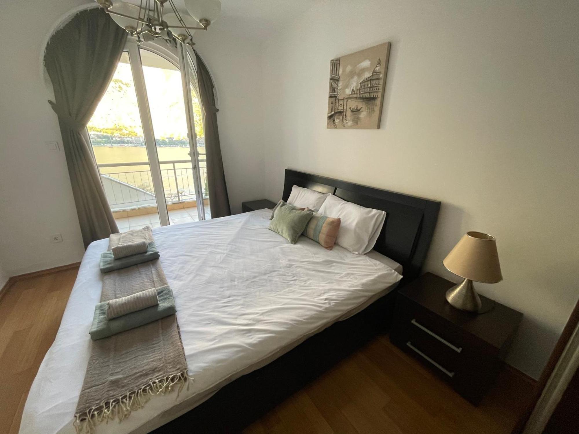 Stunning View To Kotor Bay And Old Town - C2 Vista Apartment Muo ภายนอก รูปภาพ